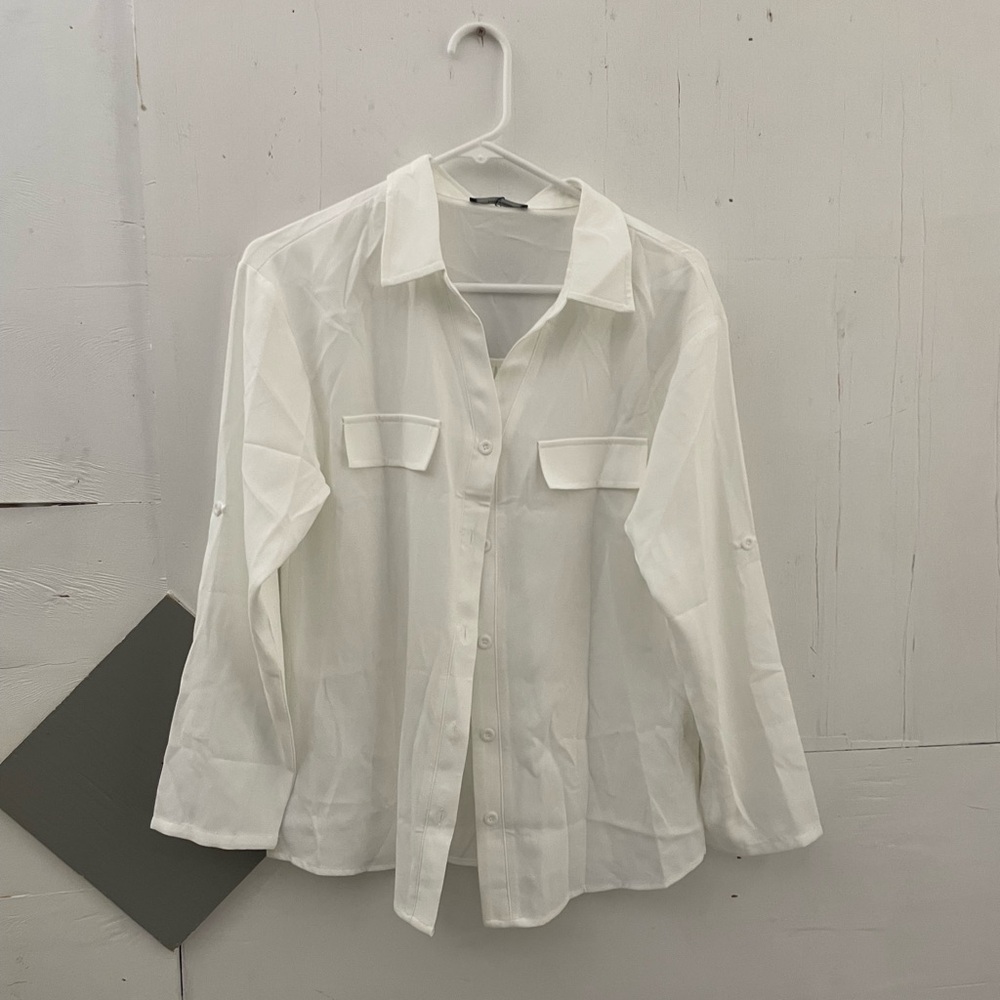 Women’s Collared Button Up Blouse